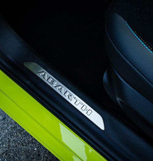 CHROME DOOR SILL